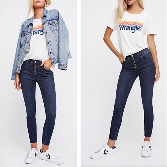 FREE PEOPLE REAGAN BUTTON FRONT JEAN INDIGO-24 - Picture 1 of 9